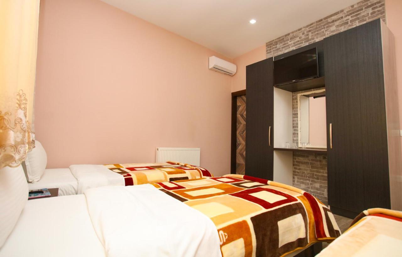 Hotel Vila Lako Korce Exterior photo
